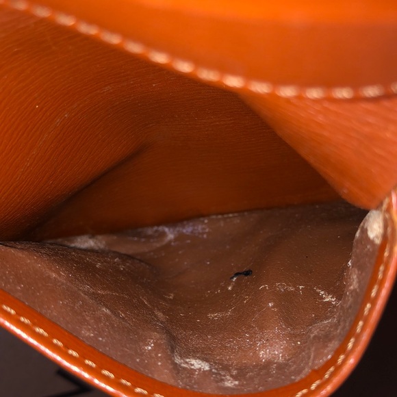 Louis Vuitton Brown Epi Wallet - Picture 14 of 16